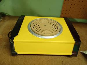 lot 2023 image: Cornwall Single Burner Table Stove