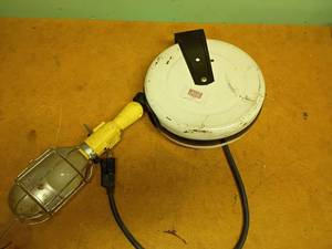 lot 2032 image: Sears Drop Light with Reel