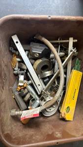 lot 2113 image: Clamps, Casters and