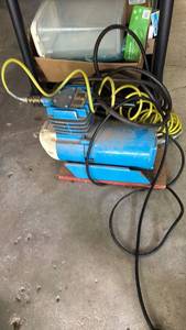 lot 2130 image: Blue Electric Motor Air Compressor Pump with Yellow Hose