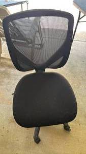lot 2252 image: Black Mesh Office Chair with Padded Seat