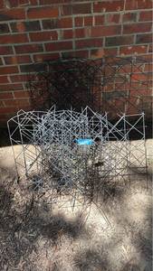 lot 3107 image: Wire Garden Trellis Arbor Panels Black
