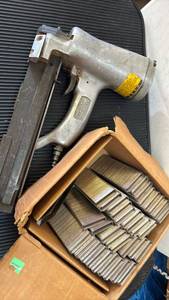 lot 4624 image: Paslode Pneumatic Framing Nailer with Fasteners
