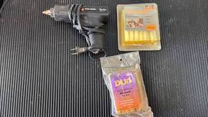 lot 4625 image: Glue Gun and Hot Adhesive Stick Bundle with Duo Brand Sticks