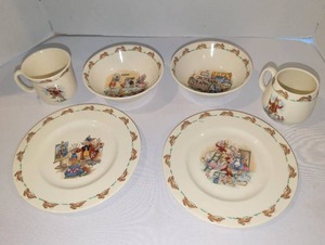 lot 1317 image: Royal Doulton Bunnykins Childrens Ceramic Dinnerware Set 6 Pieces Rabbits Illustrated Bowls Plates Mugs