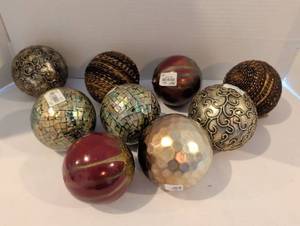 lot 1320 image: Decorative Spheres Set of 8 Assorted Finishes approx 4
