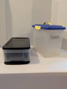lot 1324 image: Storage tubs