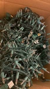 lot 1546 image: 7 sets String Lights with Green Wire and Clear Bulbs