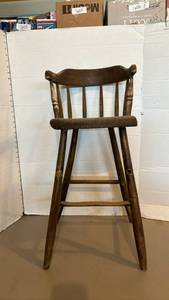 lot 1656 image: Vintage baby high chair - about 30 inches tall. Could be used for dolls