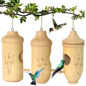 lot 1969 image: Hummingbird House - Natural Wooden Hummingbird Houses for Outside Hanging, Gardening Gifts Home Decoration 3 Packs - Retail $17