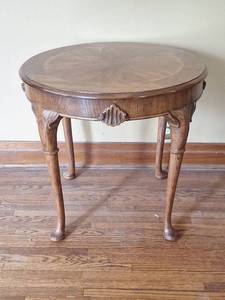 lot 49 image: Wood End Table 24 Tall, 26 Across