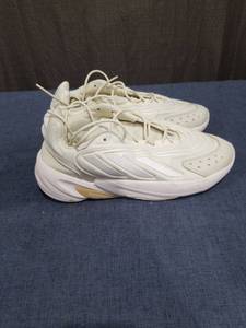 lot 2398 image: Adidas Ozprene Sneakers Size 8.5 US