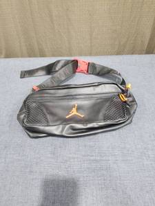 lot 2458 image: Jordan Jumpman Waist Bag Fanny Pack Black Orange