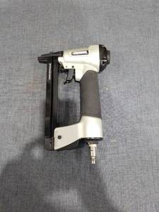 lot 2475 image: Surebonder Model 9600A Pneumatic Stapler T50 14-916 in