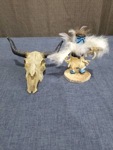 lot 2522 image: Handmade Native American Figurine with Animal Skull and Horns