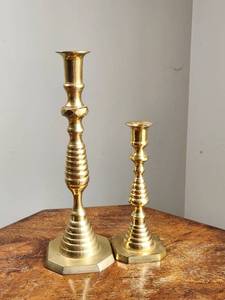lot 109 image: 2 Vintage Solid Brass Candlesticks  12 & 7.5 Heavy Decorative Candle Holders