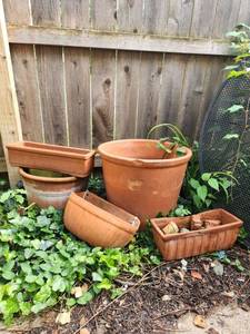 lot 141 image: Collection of Vintage Italian-Style Terracotta Garden Planters