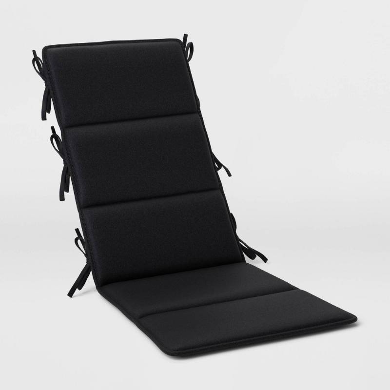 lot 20506 image: 18x42 Solid Adirondack Cushion Black - Room Essentials�� - Retail $35