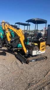 lot 313 image: XZ20R Mini Excavator