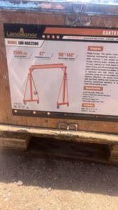 lot 731 image: LandHonor Gantry Crane 2500 LBS Load Capacity 47 Span LHR-AGC2500