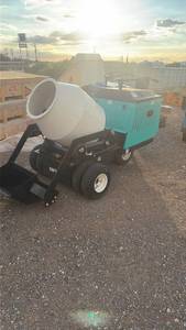 lot 593 image: Cement mixer 6 wheel