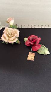 lot 1007 image: Capodimonte porcelain red rose and porcelain pink roses