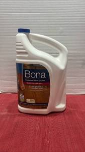 lot 1245 image: Bona Hardwood Floor Cleaner Refill 128 fl oz