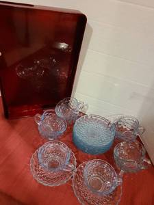 lot 2002 image: Anchor Hocking bubble pattern cups and saucers,  10 each