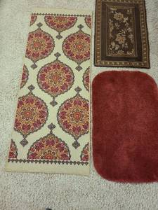 lot 2030 image: 3 rugs, largest is 5ft x 2ft