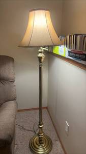 lot 2051 image: Floor Lamp 56in Tall