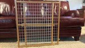 lot 2072 image: Wooden Saftey Gate