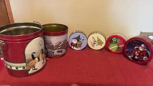 lot 2133 image: Holiday Tins