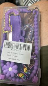 lot 63308 image: Letter J Purple Accessories Gift Set - Retail $8