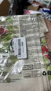 lot 63317 image: Floral Print Polyester Tote Bag - Retail $8