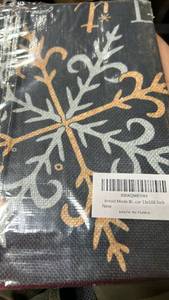 lot 63323 image: Artoid Mode Snowflake Table Runner 13x108 Inch - Retail $12