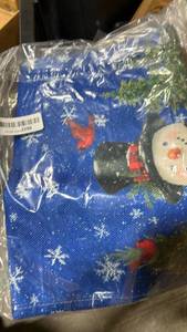lot 23200 image: Christmas Snowman Garden Flag - Retail $8