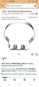 lot 23310 image: Jellyfish Cookie Cutter Stainless Steel - Retail $0