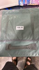 lot 32172 image: Light Green Mesh Travel Packing Organizer Bag - Retail $8