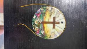 lot 33197 image: Religious Cross Floral Oval Ornament with Gold Trim - Retail $10