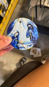 lot 33289 image: Nativity Scene Ceramic Christmas Ornament - Retail $8