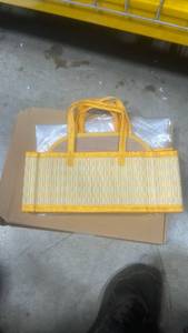 lot 22138 image: Woven Straw Bags for Gifts