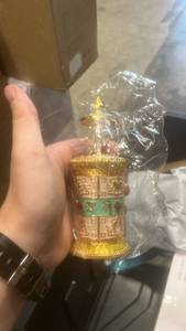 lot 22172 image: Seasonal Toothpick Holder