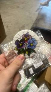 lot 22182 image: Ceramic Pansy Flower Ornament