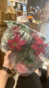lot 22185 image: Artificial Poinsettia Christmas Floral Arrangement
