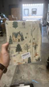 lot 22204 image: Winter Scene Table Runner 13x108 Inch