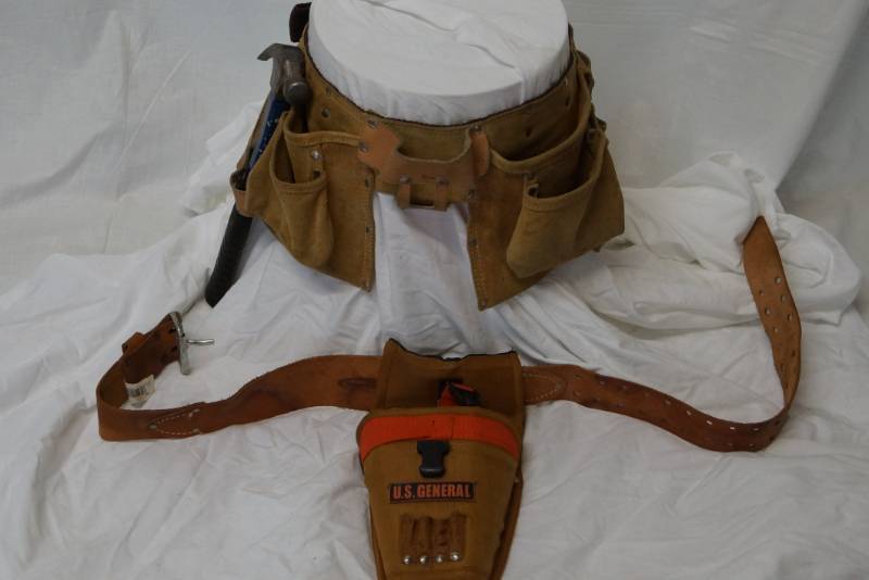 lot 345 image: 2  Great Quality  Tool Belts