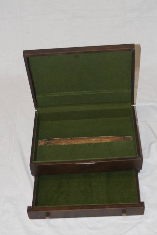 lot 359 image: Vintage Wood  Silverware Storage Box