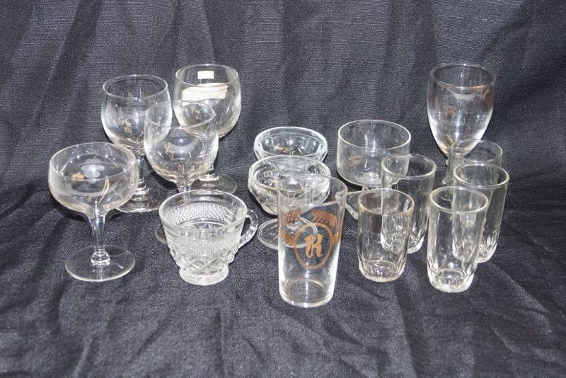lot 308 image: Lot of Stemware & Glasses  Vintage