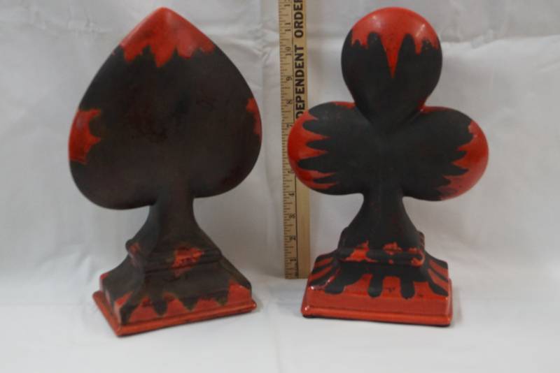 lot 320 image: Hand Painted  Spade & Club  Statues