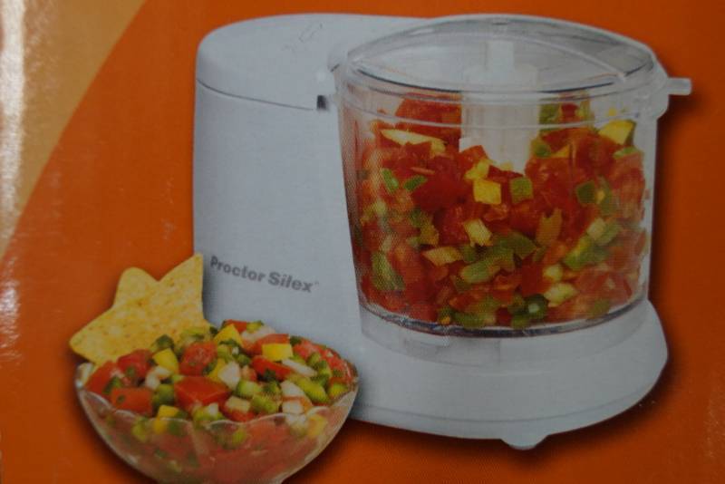 lot 301 image:  New in Box  Proctor Silex Durable Food Chopper